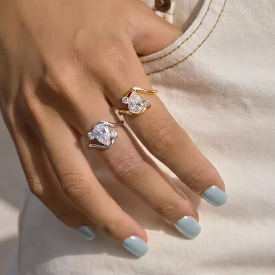 Bijoux personnalis&eacute;s OEM, bagues en acier inoxydable hypoallerg&eacute;niques imperm&eacute;ables Bijoux r&eacute;sistant