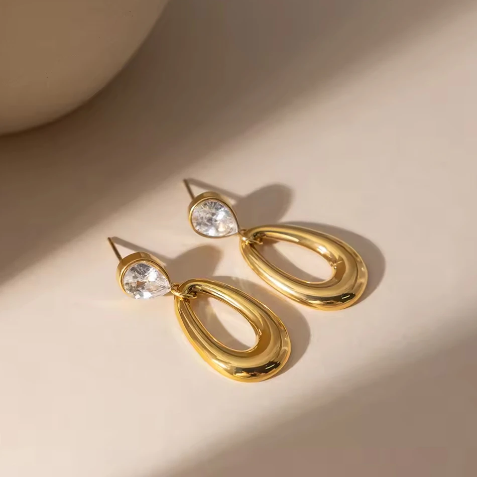 Bijoux personnalis&eacute;s OEM Boucles d'oreilles en zircon en acier inoxydable Boucles d'oreilles de luxe